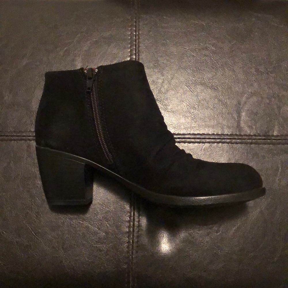 Black ankle boots with zipper